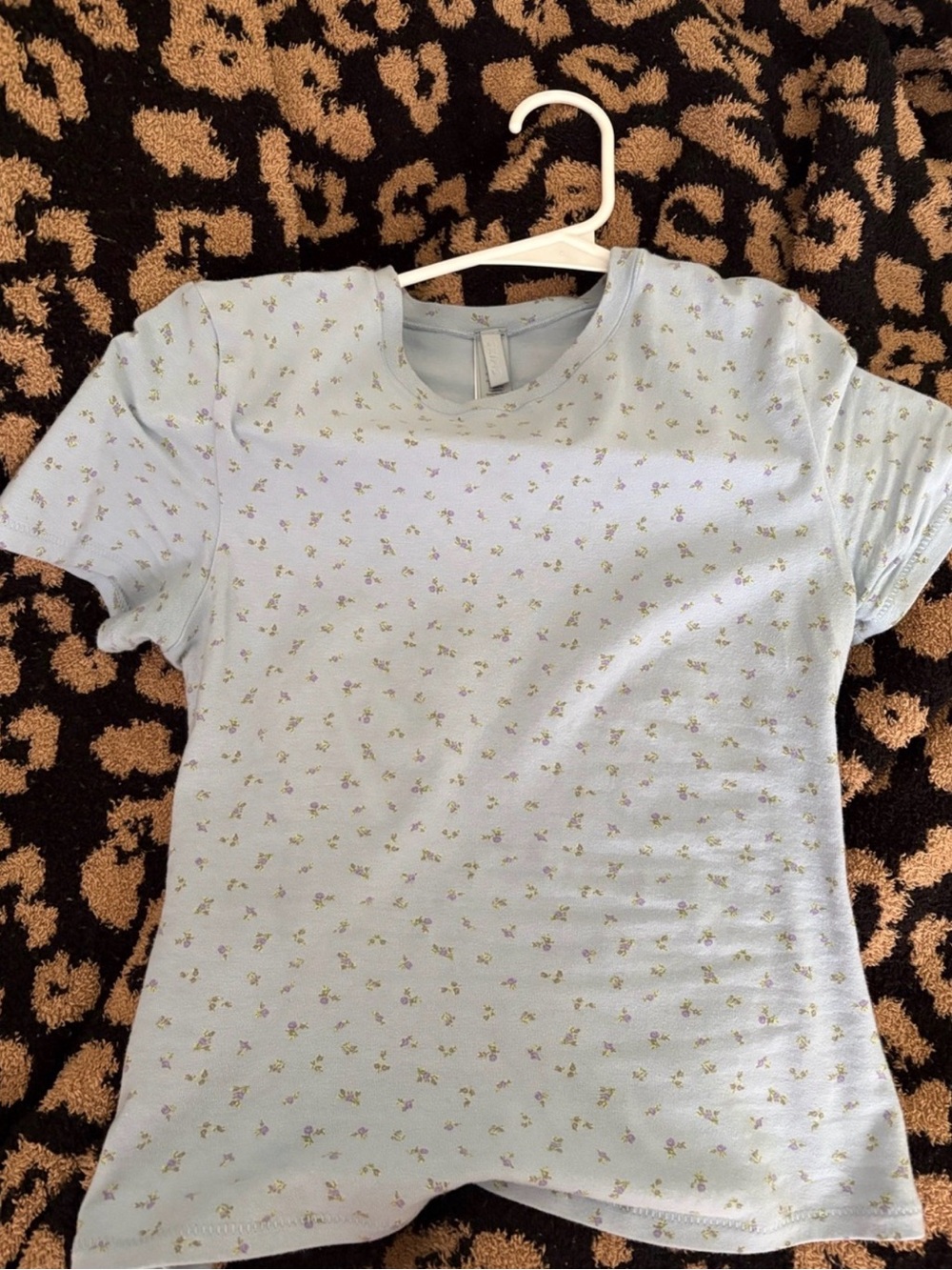SKIMS Blue Floral Short-Sleeve Women's Top